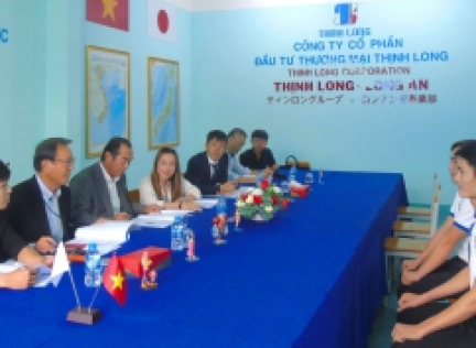 TIN VUI CHO NGƯỜI ĐI XUẤT KHẨU LAO ĐỘNG Ở LONG AN