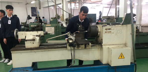 CÔNG TY PHÁT TRIỂN NGUỒN NHÂN LỰC HOÀNG ÁNH DƯƠNG (HADC DIGITAL ACADEMY)